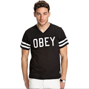 OBEY Men’s Black Maddox V-neck Short Sleeve Tee Size Medium